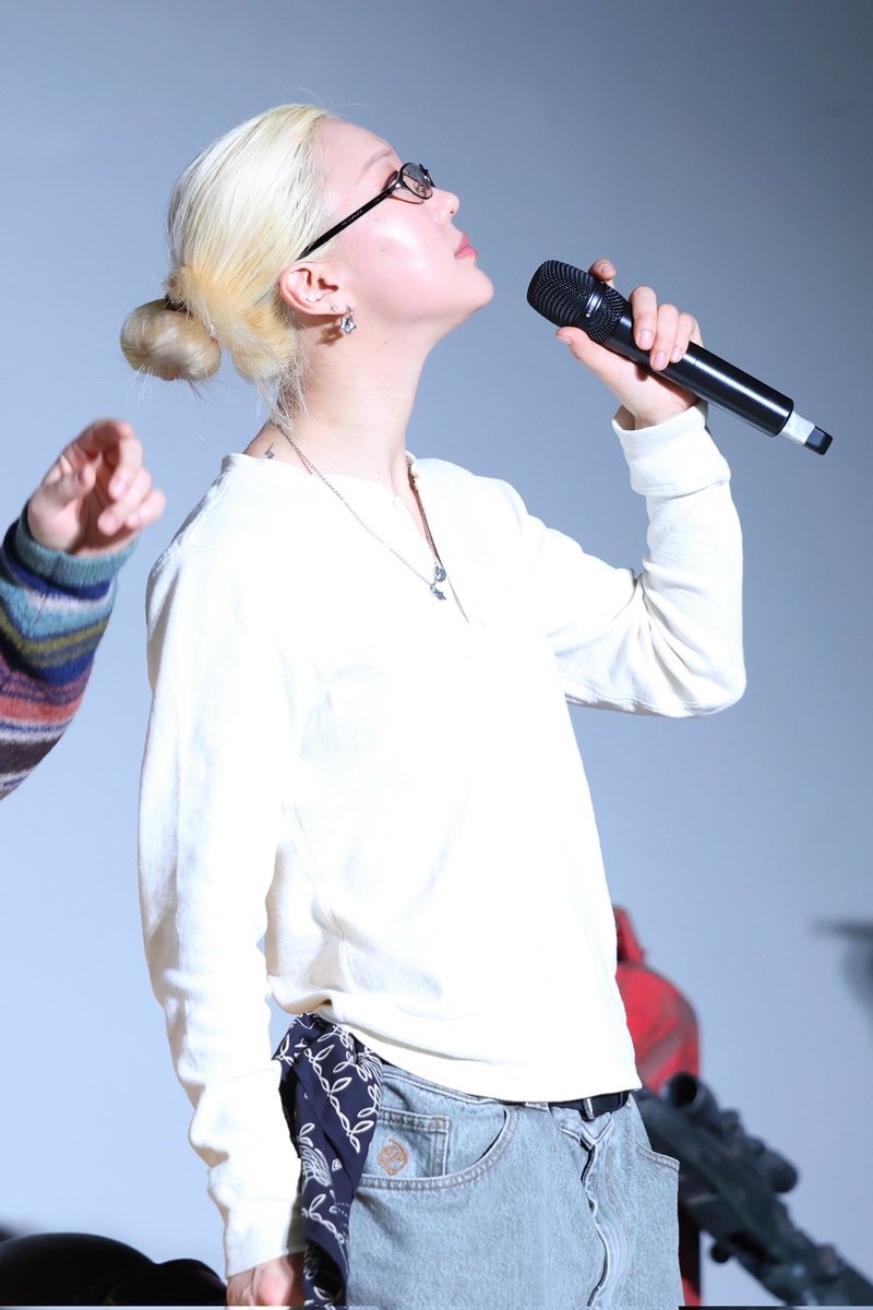 새우9E tweet media