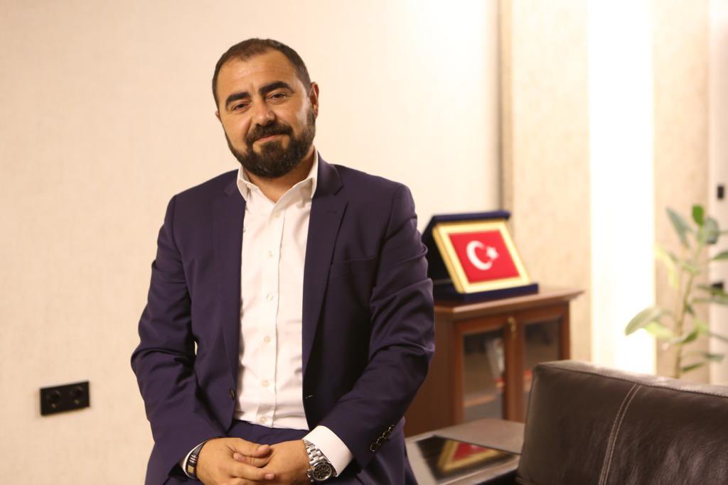 Dünya gurbetinde ömür sermayesinden bir yıl daha eksildi..

Mevlâm kalan ömrümüzü geçen ömrümüzden hayırlı kılsın inşAllah..