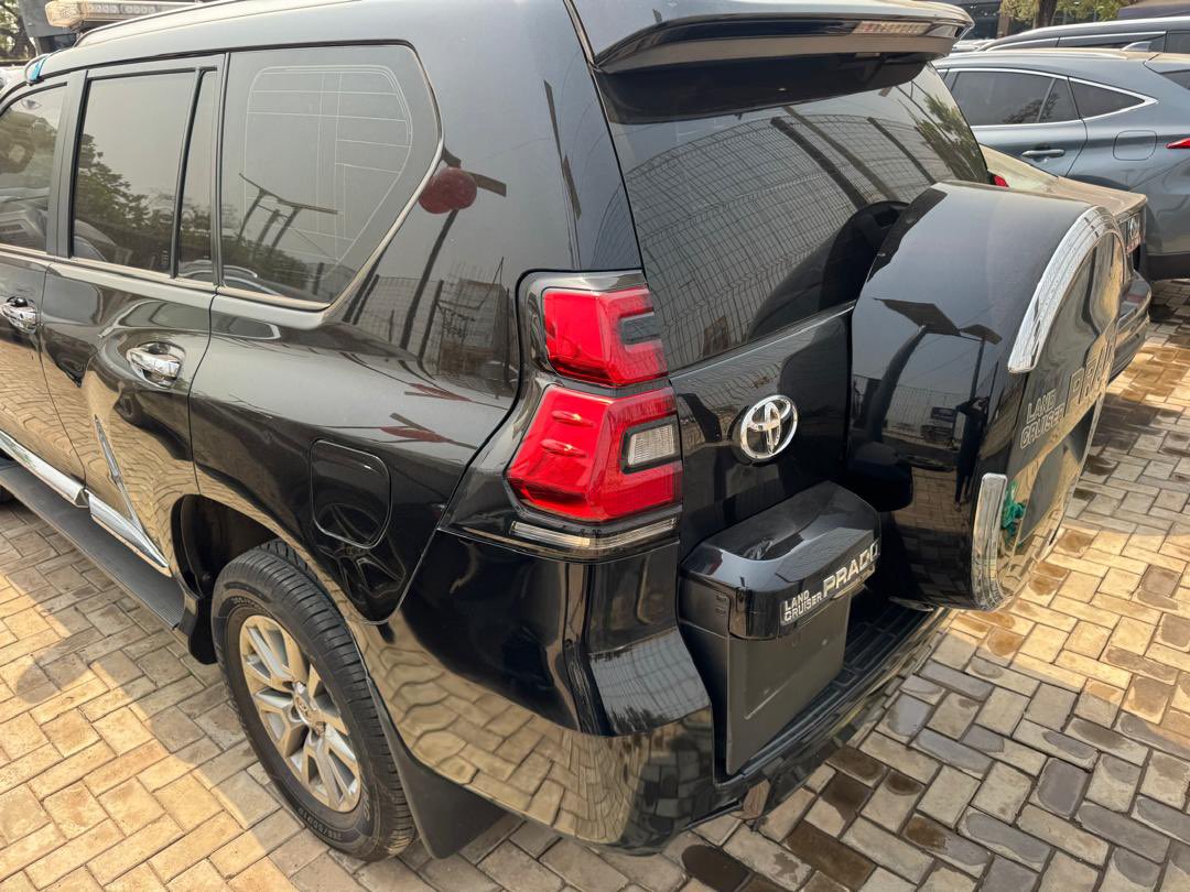 2021 Toyota Prado V6 price 85M with duty location Abuja