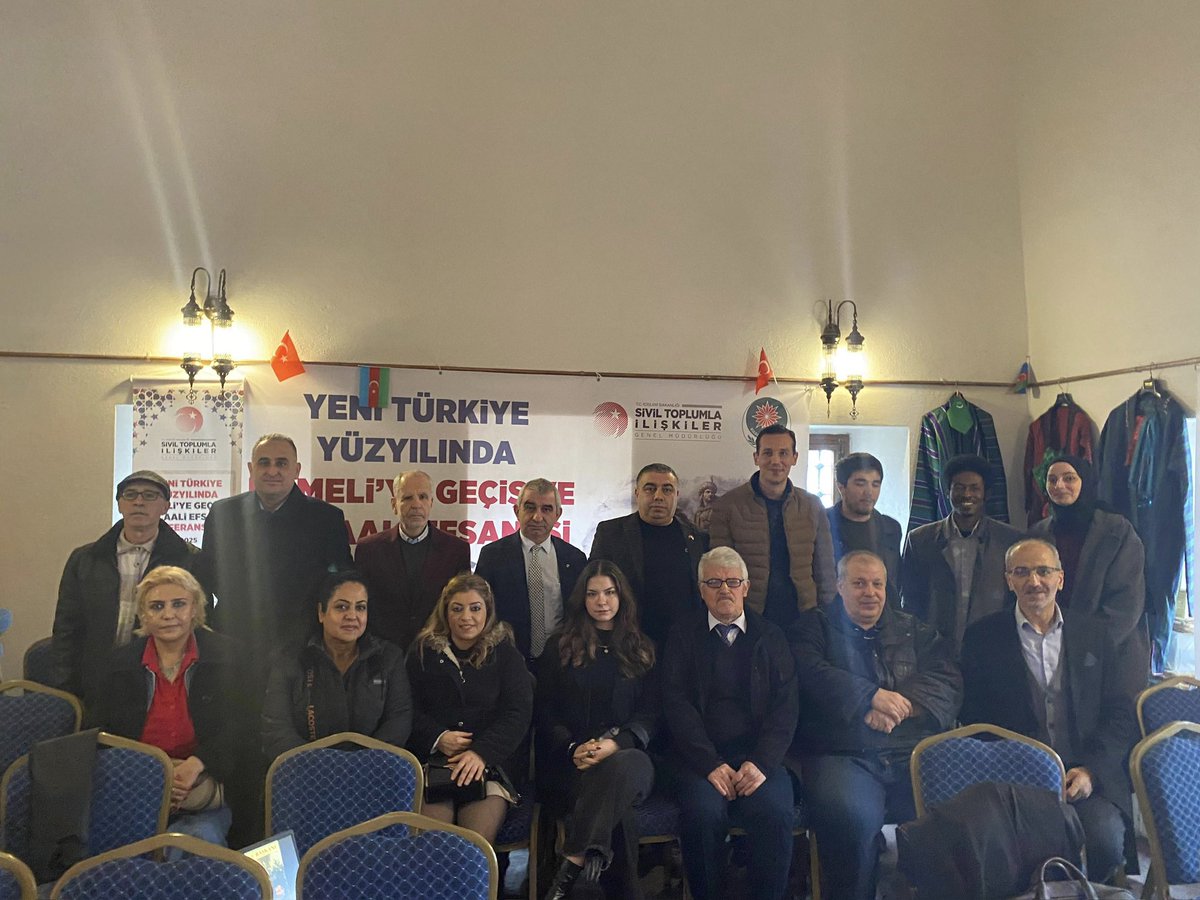bulturk's tweet photo. Rumeli’den Yükselen Ses ; Bulgaristan Türküleri ve Tehcir

BULTÜRK Derneği Genel Merkezi’nde düzenlenen program, Bulgaristan Türklerinin tarihsel hafızasına ve kimliğine güçlü bir vurgu yaptı.

#tehcir #bulgaristan #bulgaristangöçmenleri #türkü https://t.co/349hXJH7B9