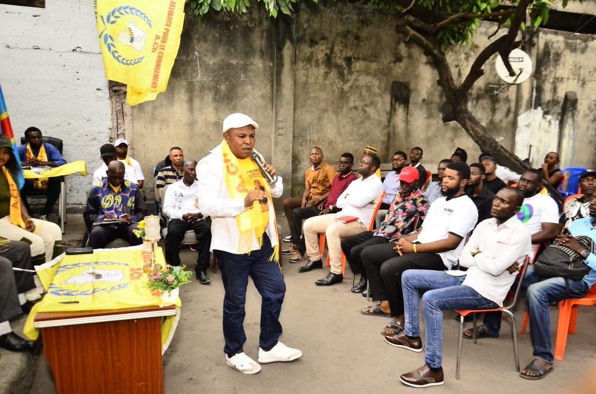 mulumbaj223's tweet photo. Le Président fédéral de la Fédération de Mont-Amba,#Alema Bopenza Dieudonné Isaac, a présidé,le dimanche 25 janvier 2026,la première assemblée générale de l’année au siège fédéral.
Cette rencontre a réuni de nombreux cadres,responsables des structures de base ainsi que des militants de l’Alliance pour le Changement,venus de différents organes de base de la fédération.
Cette assemblée générale a servi de cadre d’échanges constructifs, permettant d’aborder les défis à venir,de partager des idées stratégiques et de renforcer l’engagement collectif des membres autour des objectifs et de la vision du parti.