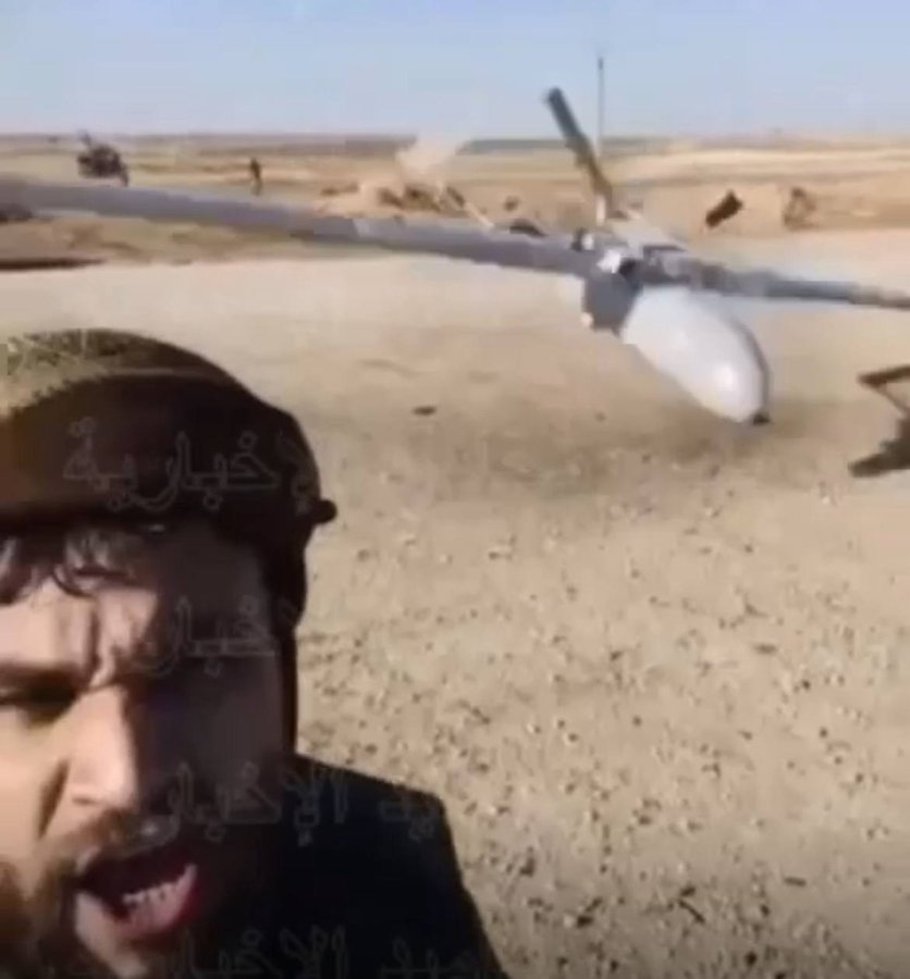 kurdistannews24's tweet image. 3) another clear video for journalists 
Watch until the end :
Jolani's  jihadist terrorist from Syria, was proudly live on Facebook, saying that he was inside the heart of a Kurdish city in Syria . See what happened next.