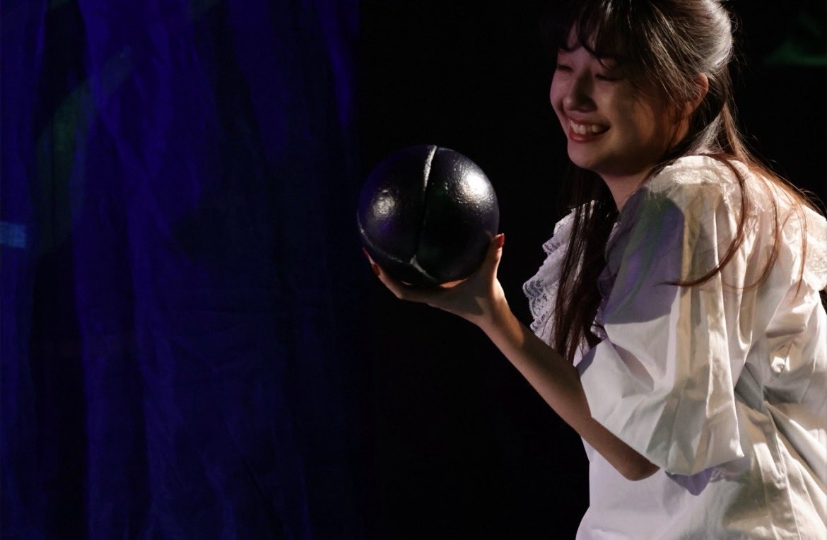 #まちざリリス
終演いたしました！ご来場頂き、誠にありがとうございました。
素敵な座組でこの難題に立ち向かえたこと、とても光栄で楽しい時間でした。
いつかウクライナに行ってみたいです。
またどこかで🌟
（Photo:コトデラシオン様）