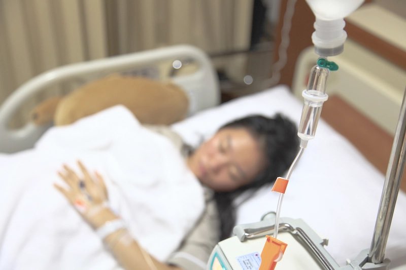 afrkml's tweet image. Kebiasaan2 buruk yg dianggap biasa, tp justru naikin risiko penyakit jantung &amp;amp; diabet!
- begadang
- makan kebanyakan kalori &amp;amp; minyak, rendah gizi
- keseringan minum manis2 kopi/matcha/teh kekinian
- rokok, alkohol
- gamau olahraga, rebahan/duduk mulu seharian
- stres…