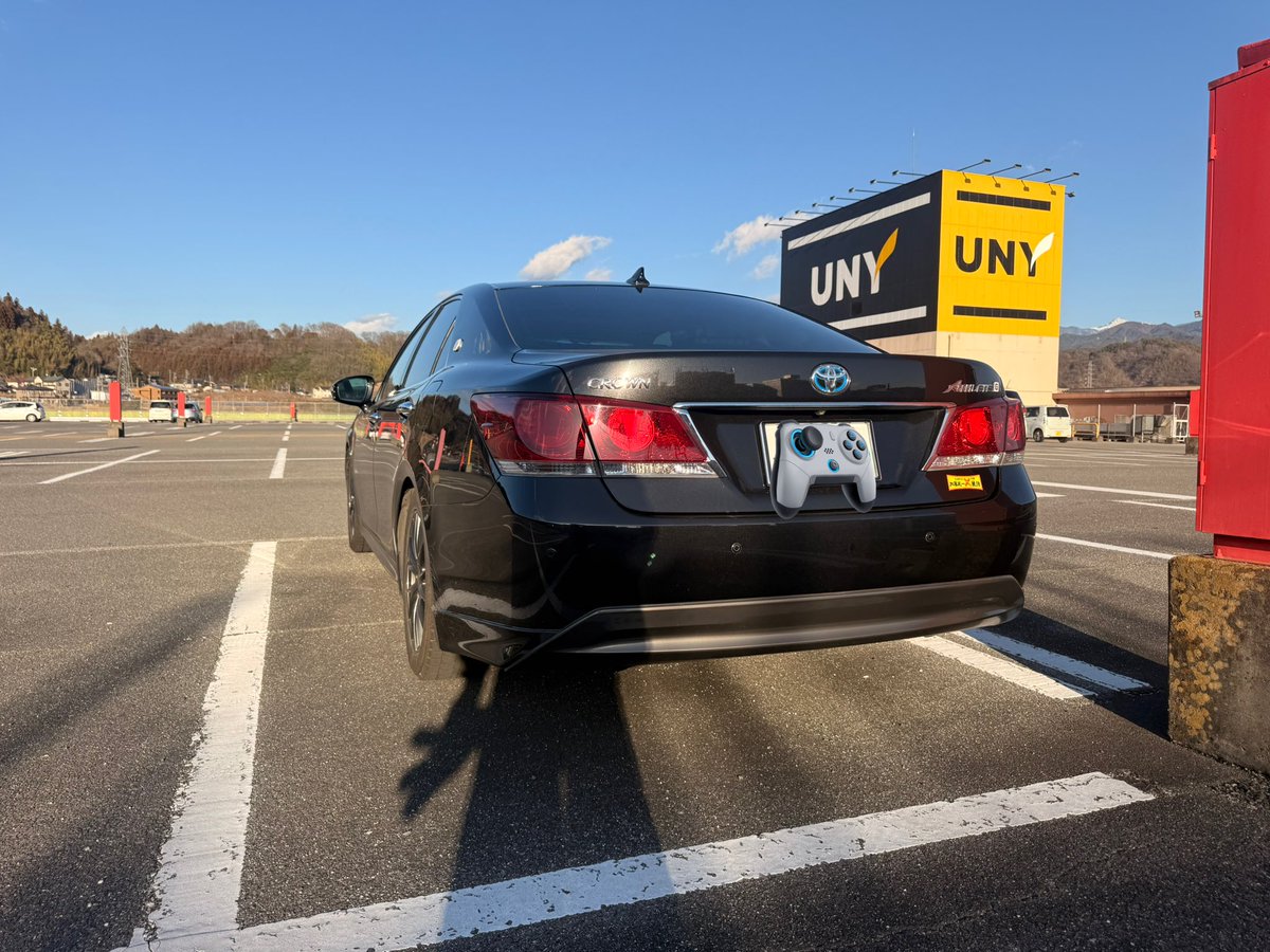 うんこちゃんの交通安全ステッカー車に貼りました 加藤純一最強❕