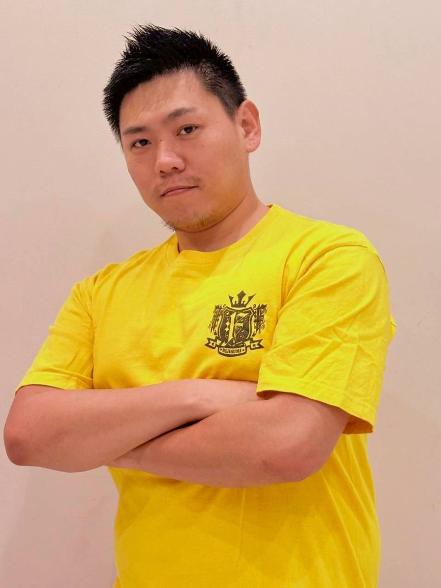 ♡みっちー♡ページです♥️ せっかく行ったのにましかくフォト福岡限定版みっちーだけ売り切れてた