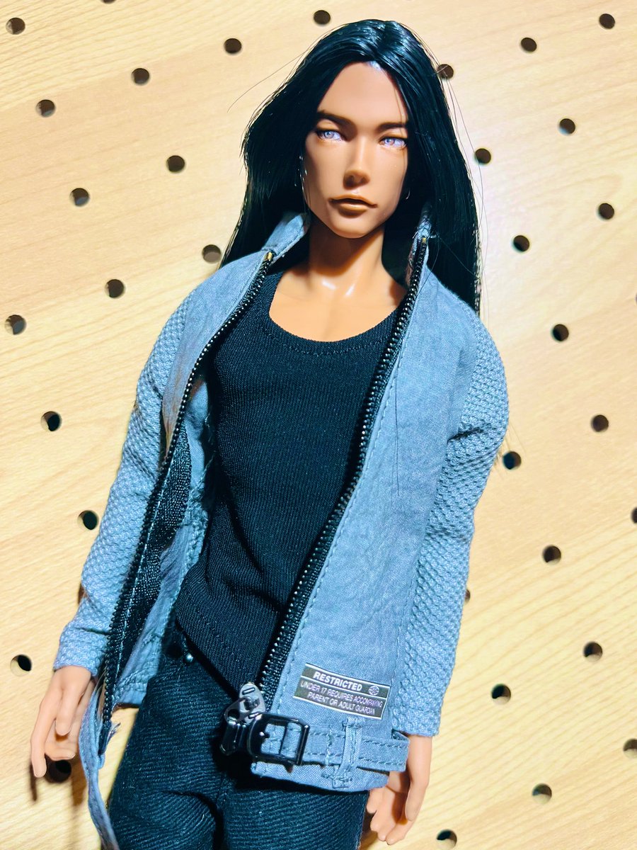 kirin0024's tweet image. 今日もかっこいい🖤

@sweetmarble2002  様カスタム
@Flapper0919  様のお洋服

#六分の一男子図鑑
#スイートマーブル