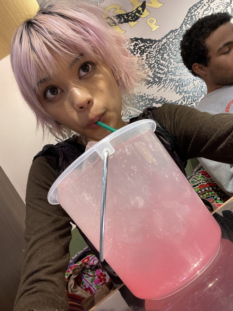 tun4ma7o's tweet image. BIG BUCKET GUAVA SOUR