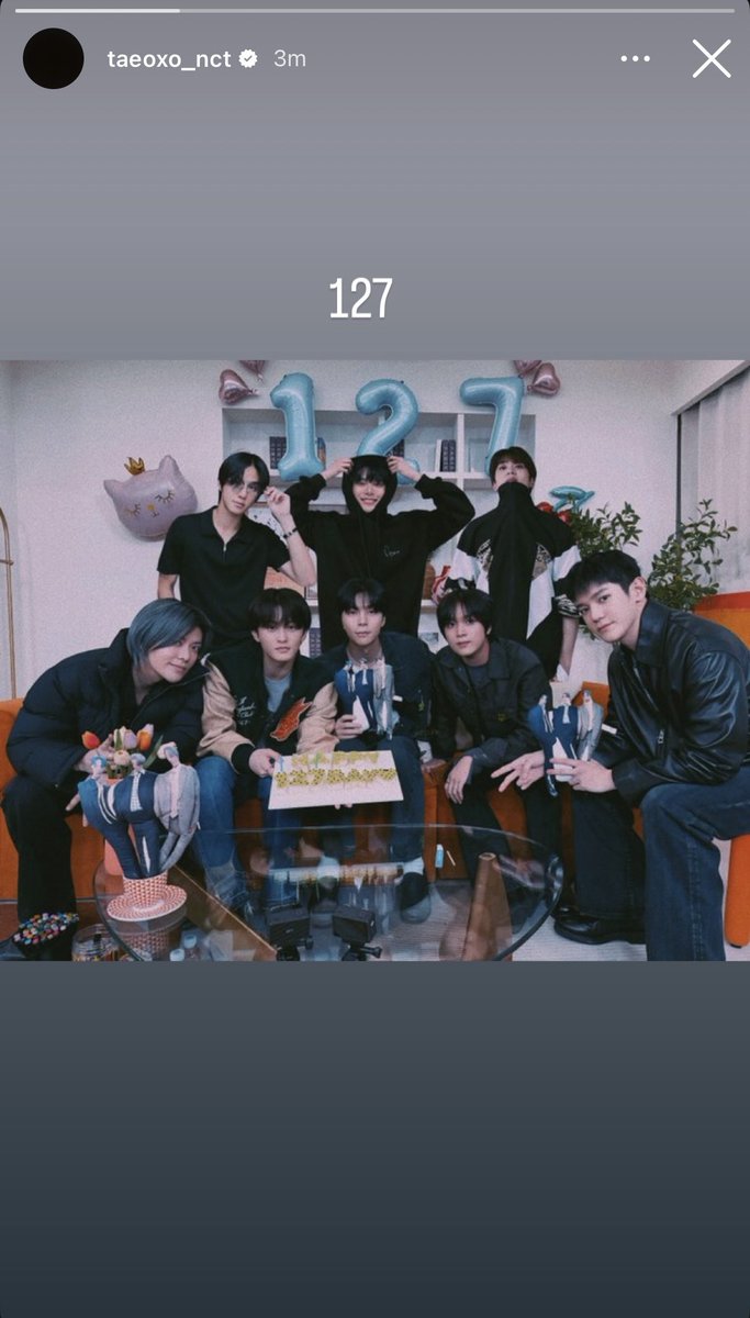 SUGARlNGPEACH's tweet image. Taeyong’s IG Story Update😭😭😭 

Photoshopping Doyoung, Jaehyun &amp;amp; Jungwoo in for 127 Day😭😭😭