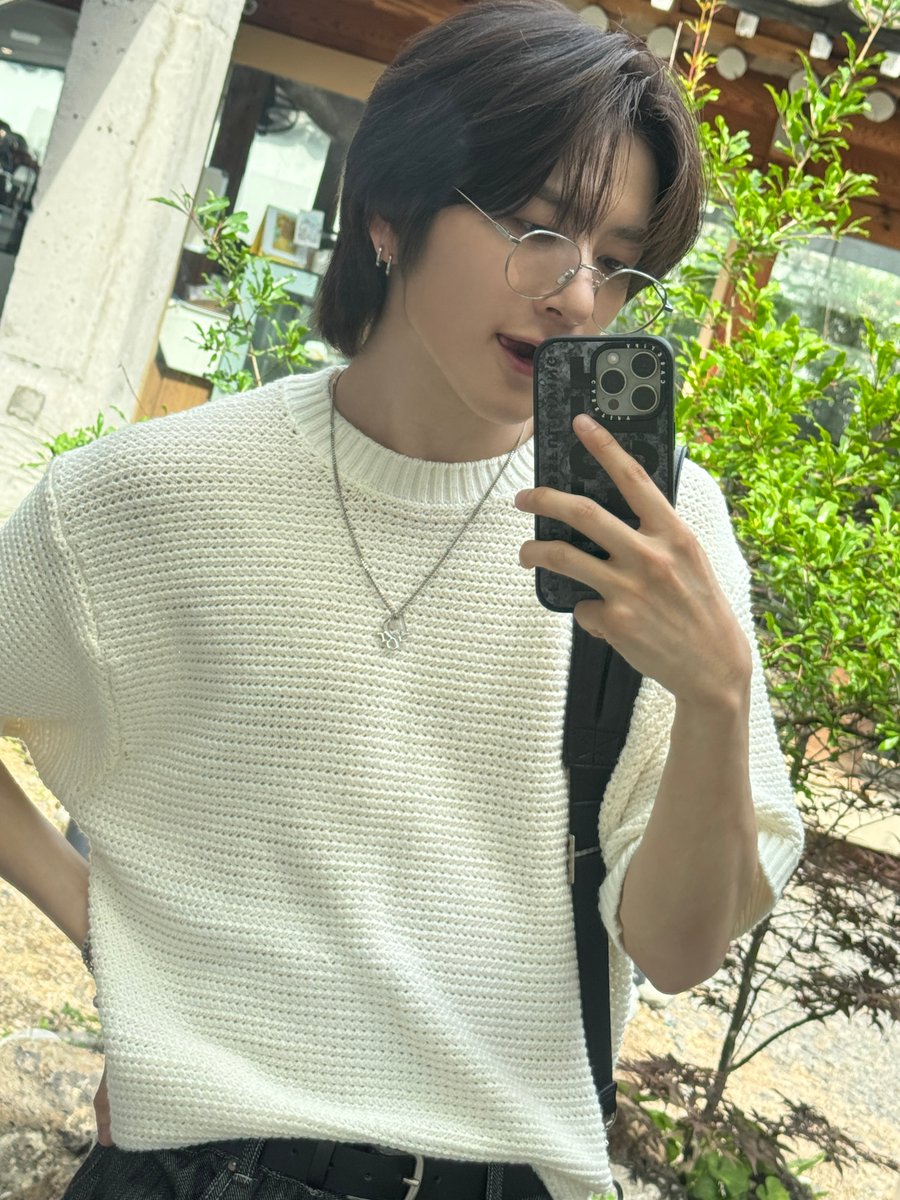 TRENDZ_JP's tweet image. [#ONTRENDZ📸]

#𝗬𝗢𝗢𝗡𝗪𝗢𝗢 1/2

📺YouTubeはこちら✨️
[ON TRENDZ] リオン&amp;amp;ユヌ ユニットVLOG in 韓国🐱🐺
🔗youtu.be/SEl7OtjOopo 

#TRENDZ #トレンドジー #윤우