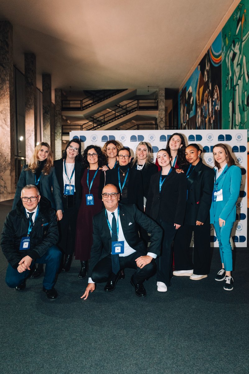 📣CRONACA DI UN GRANDE EVENTO!  - PARTE 4📸

➡️ 🎉 XXII EDIZIONE ALBERGATORE DAY! 🎉

➡️2500 PARTECIPANTI E QUASI 100 AZIENDE SPONSOR!! 

✅21 gennaio 2026 – Palazzo dei Congressi

ARRIVEDERCI AL 2027 PER LA  XXIII EDIZIONE!
#federalberghiroma #AlbergatoreDay #turismo #alberghi