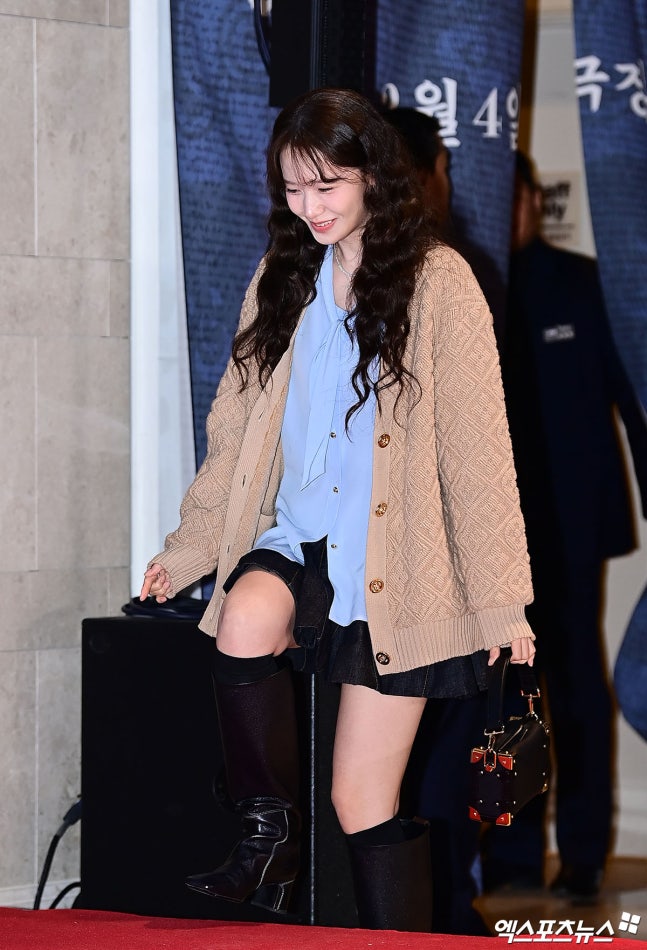 YOONA UPDATES tweet media