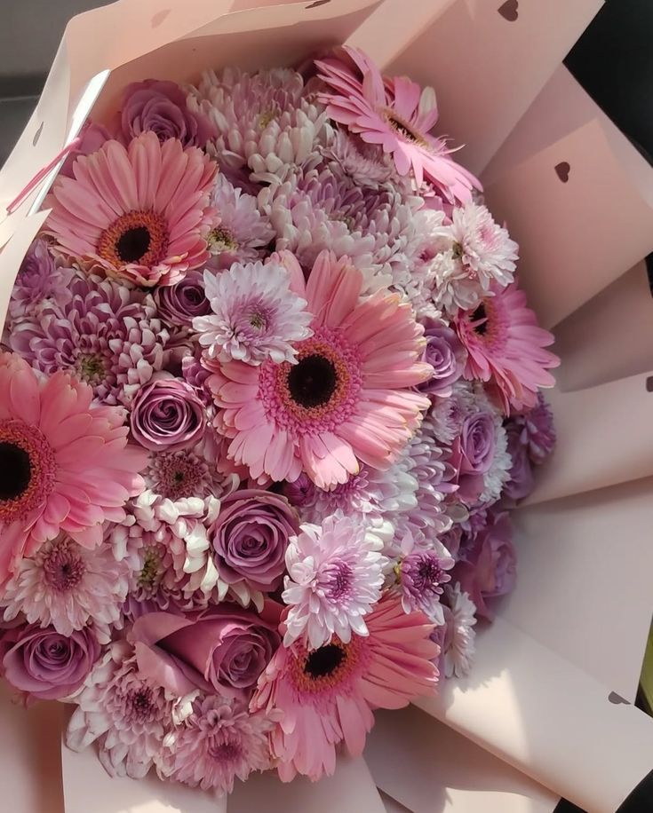 ____flowers__'s tweet image. Flower 💐