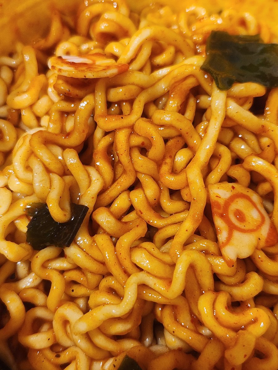 라뽁구리 내일 무조건 붓는 맛