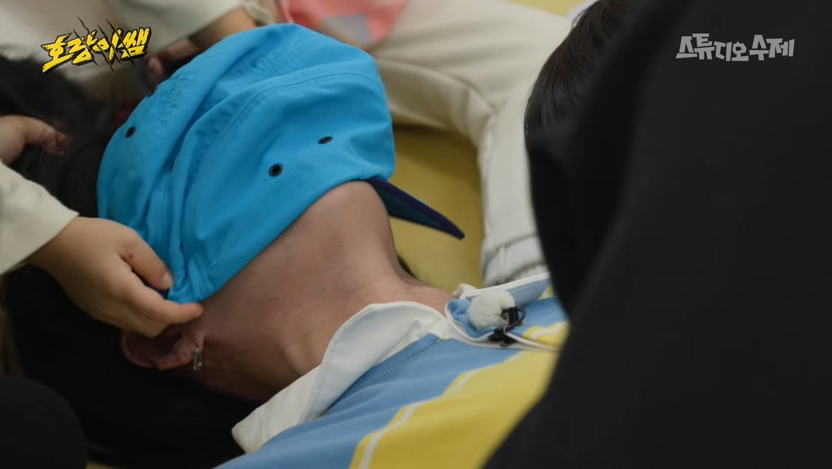 keeMoHun's tweet image. 어떻게 재생30초도안돼서 예상했던상황이