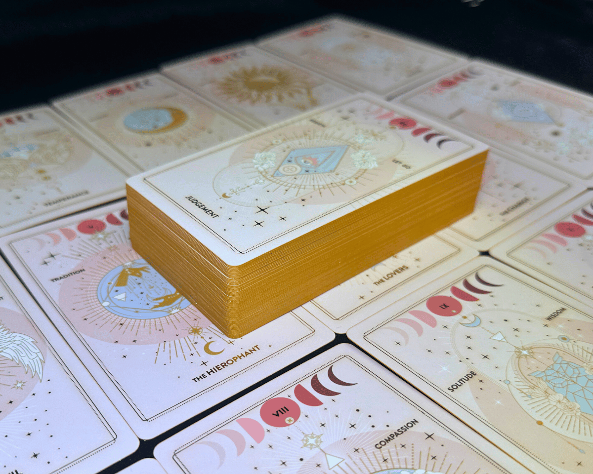 CustomGameDecks's tweet image. Print your tarot deck with EzraCard.

Related: Tarot cards, Omen cards, TCG, Game cards, Board games, Learning cards, Jigsaw puzzles. Custom Printing
#CustomPrinting #EzraCard #TarotCards #TCG #BoardGames #Kickstarter #CardGameDesign #MagicTricks #DeckCollector #CardProduction