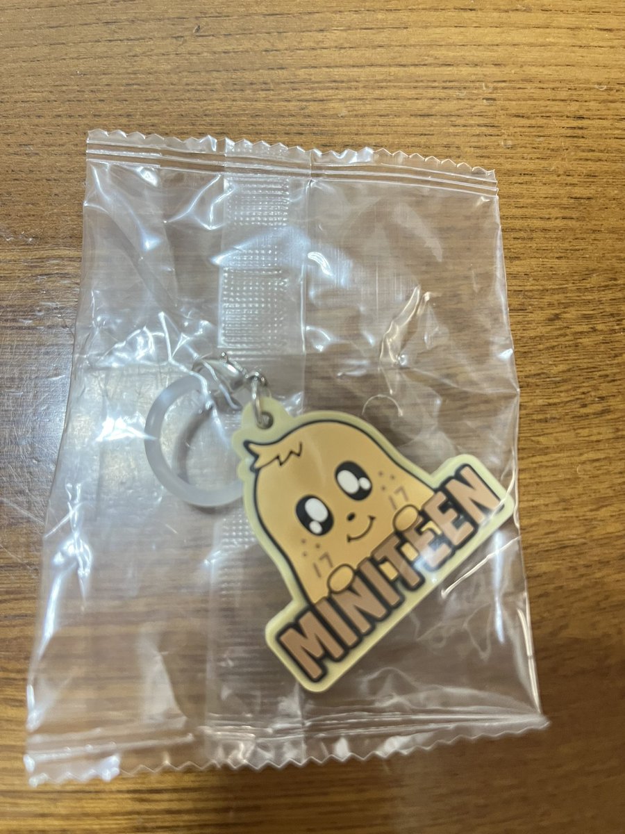 取引垢 tweet media