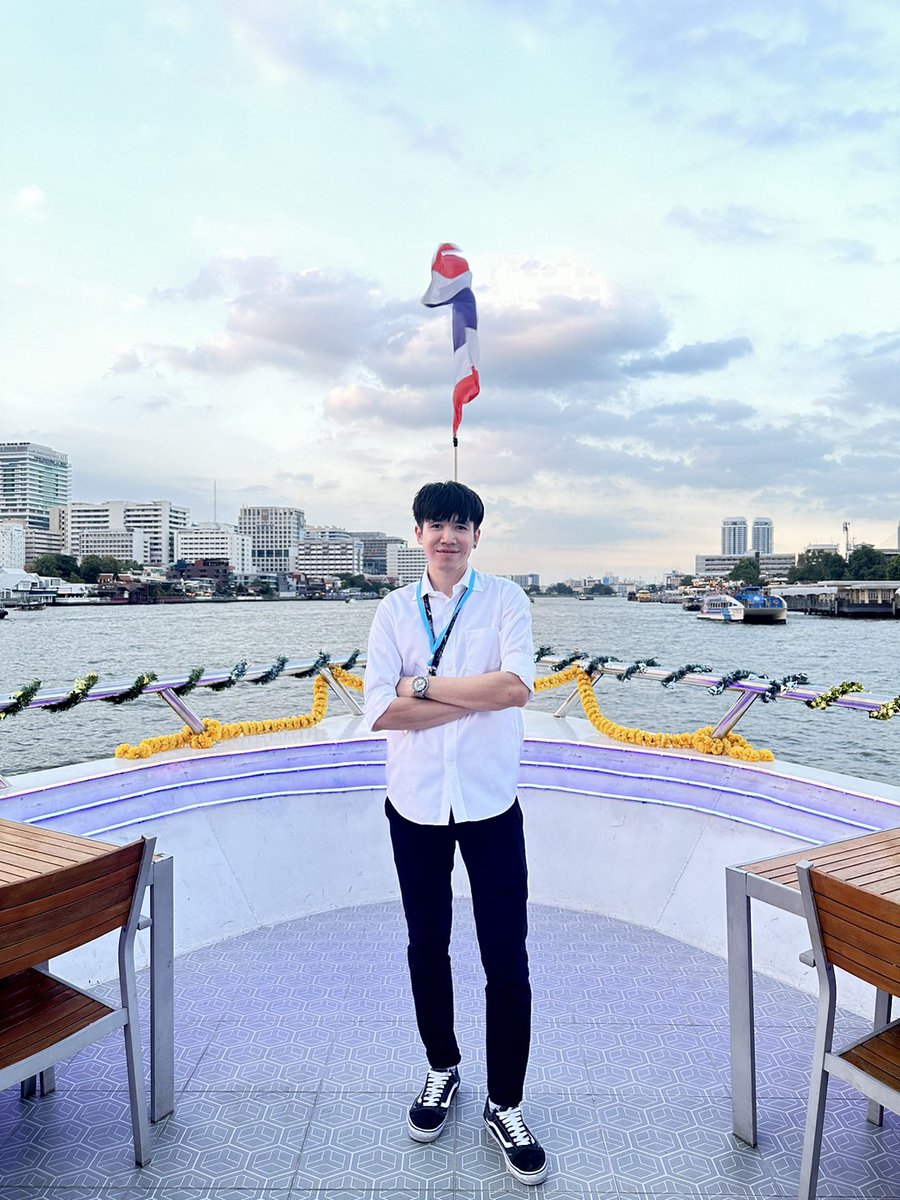 บอล ใหญ่ tweet media