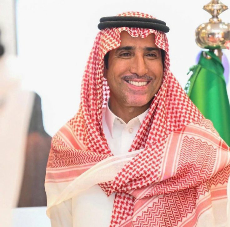 بنية الشفاء العاجل "يابو راكان" 
بختار عدة اشخاص يفوزون معي 
      هدية "50 " الف ريال 
         موعدنا بعد العصر 
رتويت للتغريدة + لايك❤️ + تعليق بنقطه 👌 
#فايز_المالكي