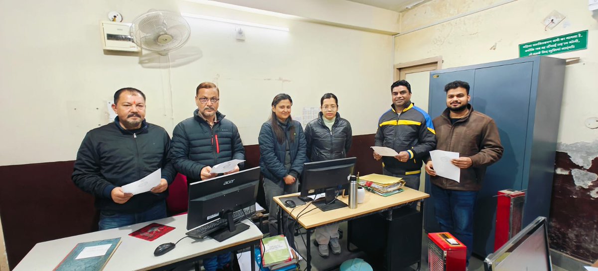 FoodMandi's tweet photo. दिनांक 23.01.2026 को भारतीय खाद्य निगम, मंडल कार्यालय मंडी , हिमाचल प्रदेश  मे निगम के कर्मचारियों को राष्ट्रीय मतदाता दिवस 2026 की शपथ दिलाई गयी। #NDV2026
@FCI_India https://t.co/xn1aGrziCv