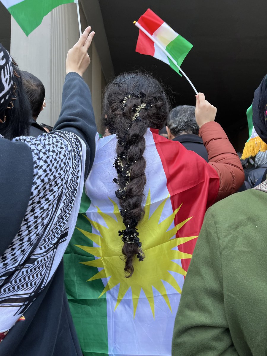 Darya4rt's tweet photo. Hello, world,
My words carry the voice of pain and a call for justice. This is not just the story of one person—it is the story of an entire people whose lives, throughout history, have been marked by killings, dismemberment, inhumane treatment, and erasure.

#FreeKurdistan https://t.co/ltfUgCPsXp