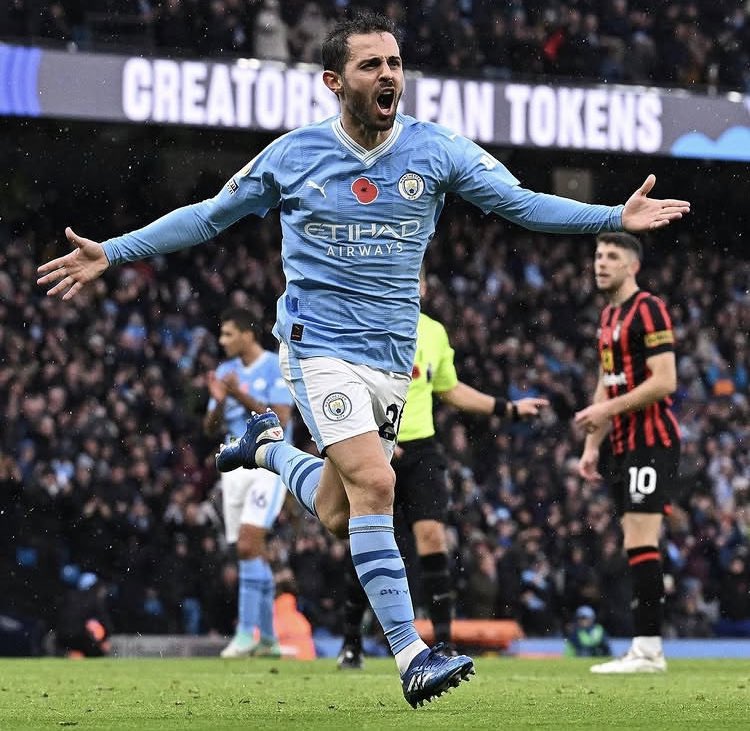 İlkay Gündoğan, Galatasaray adına Bernardo Silva ile görüşmüş. 

Ancak oyuncunun Manchester City’den ayrıldıktan sonraki hayali, Barcelona’da forma giymek. (İbrahim Seten)