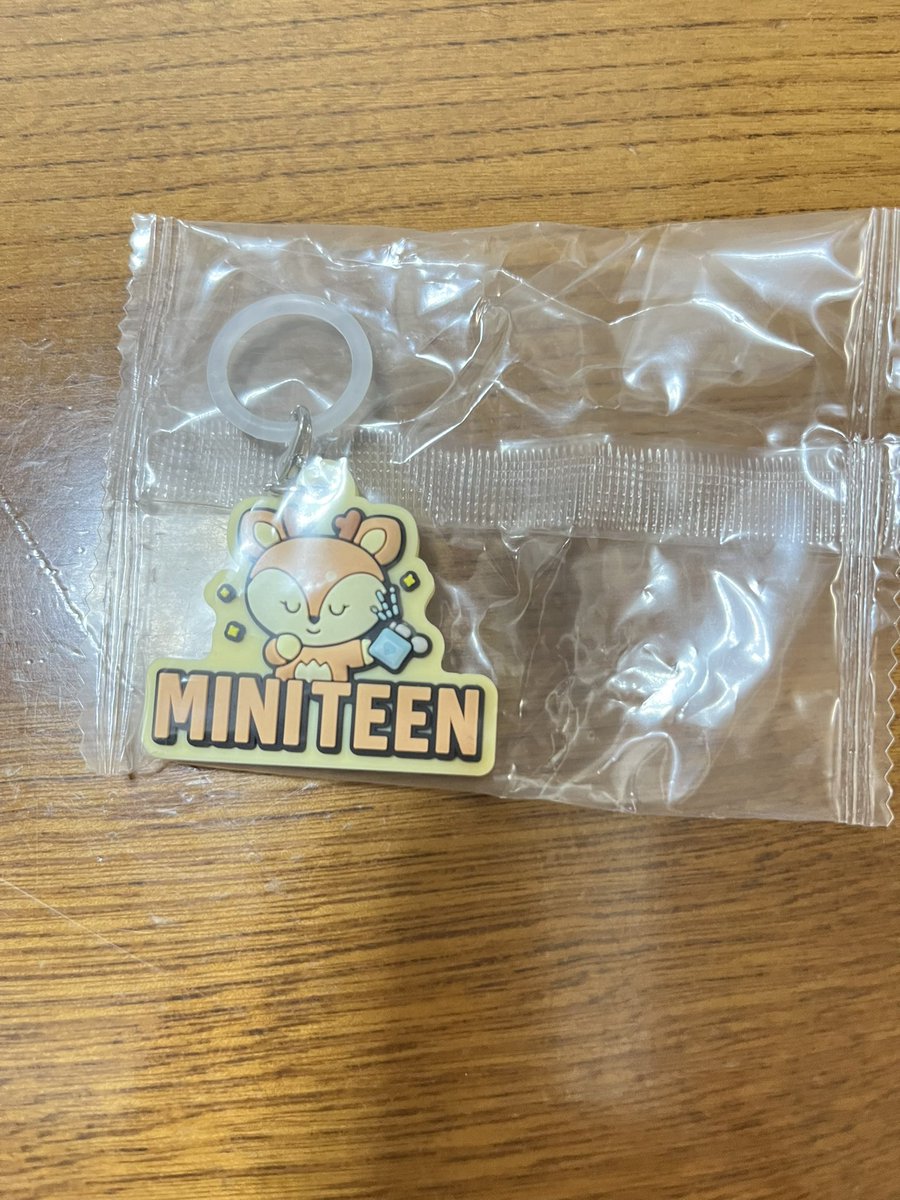 取引垢 tweet media