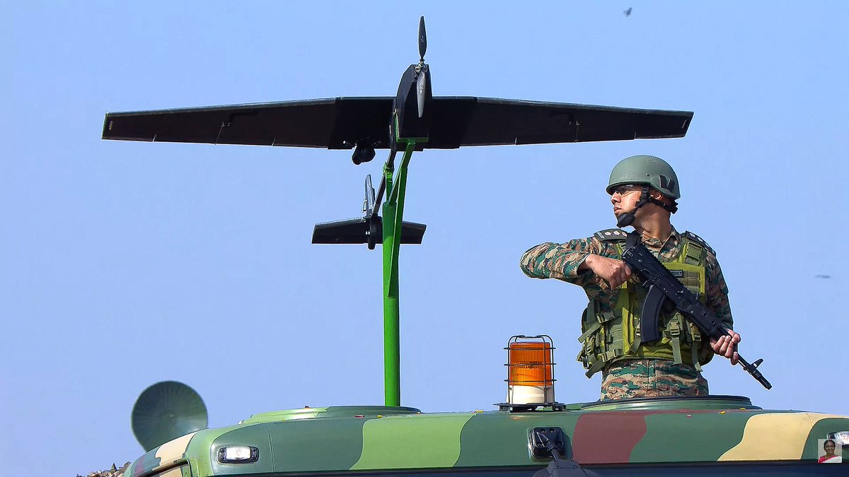 johnnettetech's tweet photo. A moment of immense pride for Team Johnnette 

Our indigenously developed unmanned systems - the JF-2 (Tactical ISR UAV) and JM-1 (LoiteringMunition) featured at India’s 77th Republic Day Parade.

Grateful to the Indian Army for trusting our technologies in times of war.
@adgpi https://t.co/dceqsJdBnJ