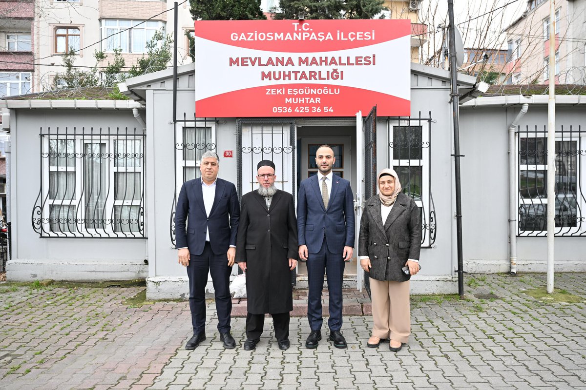 Mevlana Mahalle Muhtarımız Sn. Zeki Eşgünoğlu’nu ziyaret ederek mahallemizin ihtiyaçlarına yönelik değerlendirmelerde bulunduk.

Samimi misafirperverlikleri dolayısıyla kendisine teşekkür ediyorum.