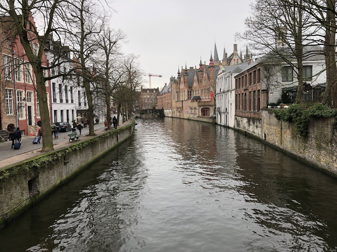 TravelWorldYaro's tweet image. Bruges - a beautiful Belgian city with canals, windmills and beers. Highly recommended. #bruges #belgium #travel