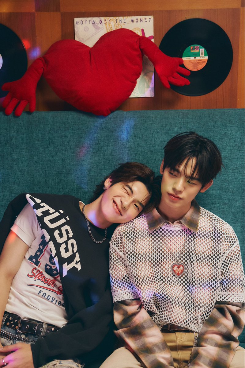 porsuppakarn's tweet image. อ่ะ ให้ซบ จีบให้จบก็แล้วกันนะจร้ะะ

DUANG WITH YOU x PROXIE
#จีบไม่จบOSTด้วงกับเธอ