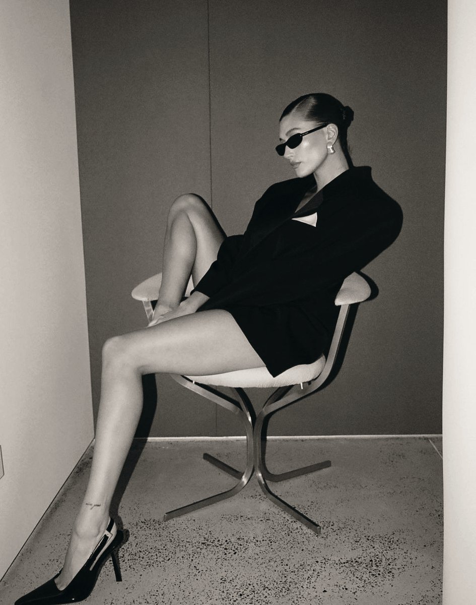 𝓟𝑒𝑎𝑟𝑙 𝕱𝑜𝑟𝑏𝑒𝑠. tweet media