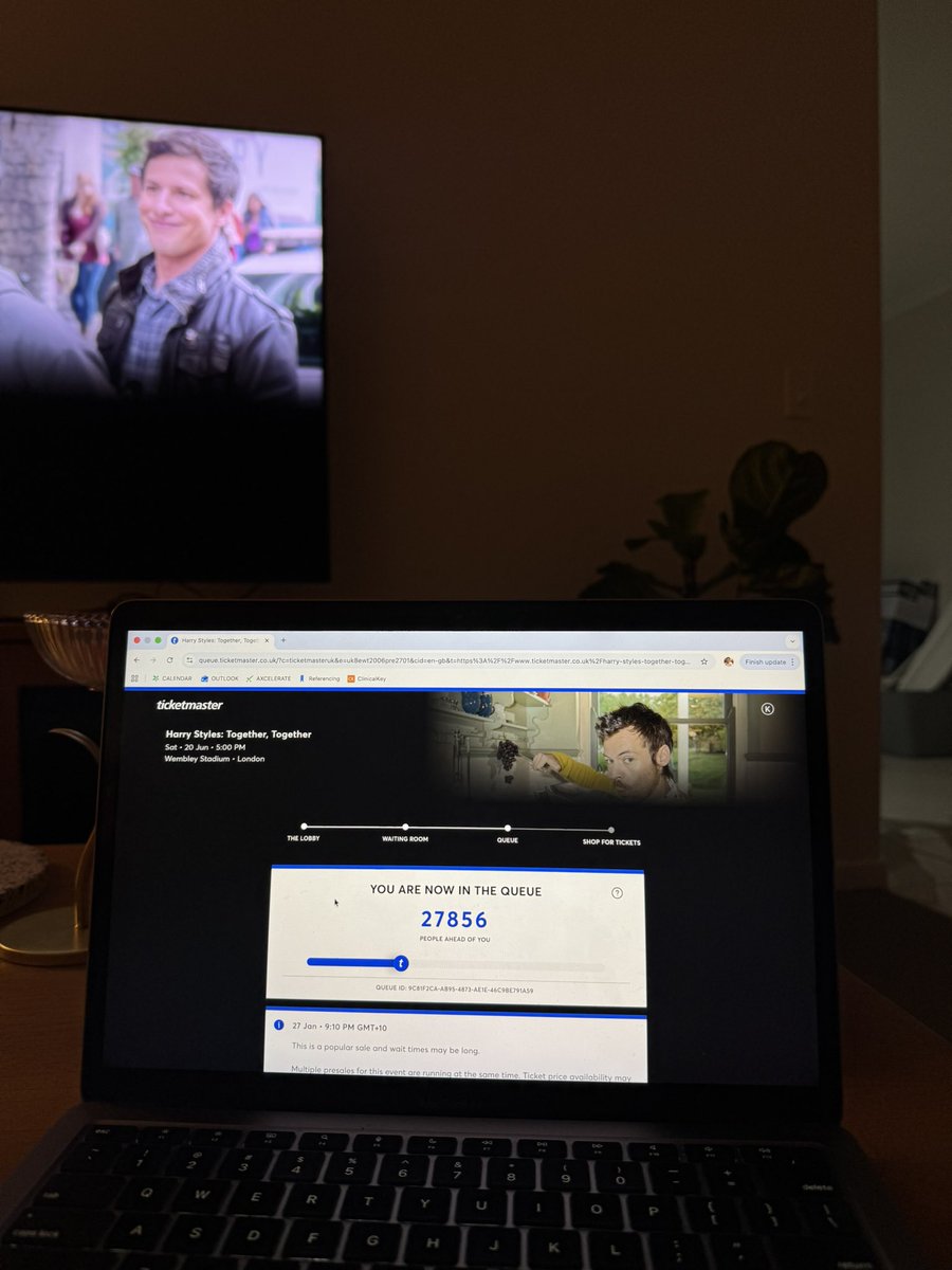 let me in☺️☺️☺️