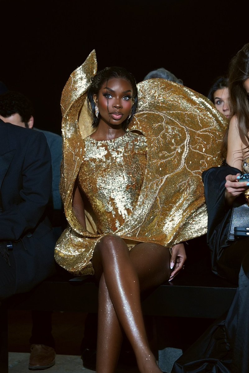 Olandria Carthen front row at Rahul Mishra Couture yesterday ✨