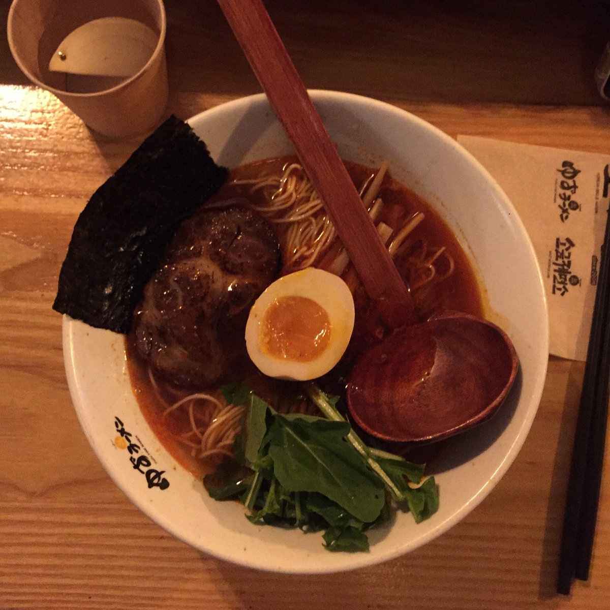 d0n9ramii's tweet image. 서울역에서 기차탈 일 있을 때 한시간 전에 와서
&amp;lt;유즈라멘&amp;gt; 에서 꼭 식사를 하십시오 ... 
돈코츠라멘 안 좋아하는데 여기는 유자 시오, 쇼유라서 부담없고, 부추김치가 있어서 한국인 정서에 맞음 ^^♡♡