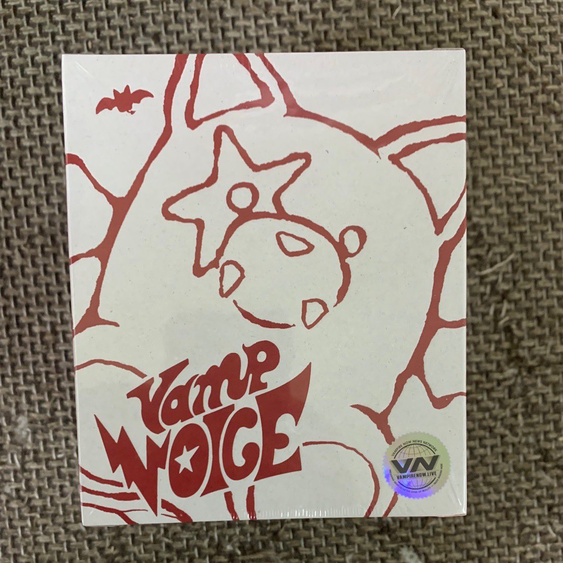 memiiichan's tweet image. pls rt ; ✨

— the sin : vanish voice keyring
▫️แบบสุ่ม ไม่แกะซีล
▫️ราคากล่องละ 900 ส่งฟรี ems

ว่าง 3 ✅ ( ส่งกลับไทยแบบแอร์วันนี้ค่ะ )

#ตลาดนัดENHYPEN #ตลาดนัดเอนไฮเพน