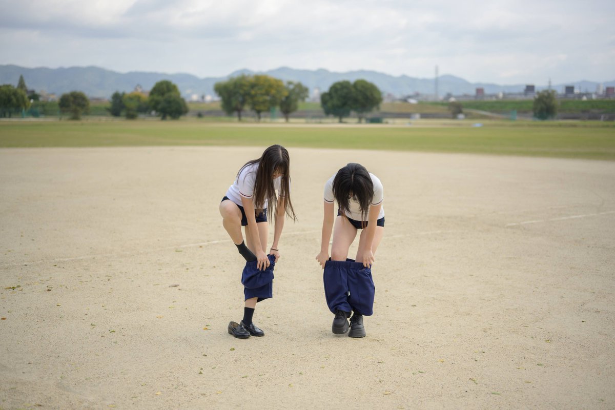 kagam_mochi's tweet photo. ららさん、キキさんと体操服撮影。ハーパンを振り回す。
#Jelenk #U718 #UNITIKA https://t.co/kxcGZ7Vxss