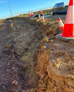 uk_cse's tweet photo. 🚧 On the road for a valued customer!
Working above a water main, so CSE is on-site providing safe, non-destructive excavation on this 2-week job. 💧

To enquire, give us a call on:
📞 0118 332 0002

#CSE #VacEx #VacuumExcavation #RoadWorks #WaterMain https://t.co/yvfanGj7NS