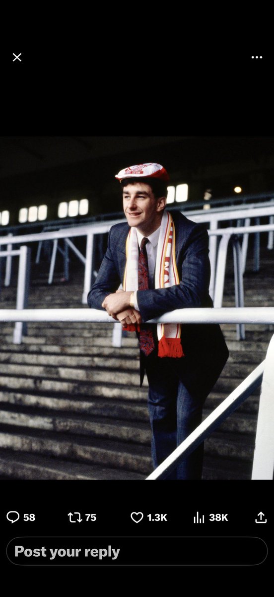 one of the proudest days of my life  39 yrs ago today!to play for the club i adored and followed home and away was unbelievable 👍YNWA