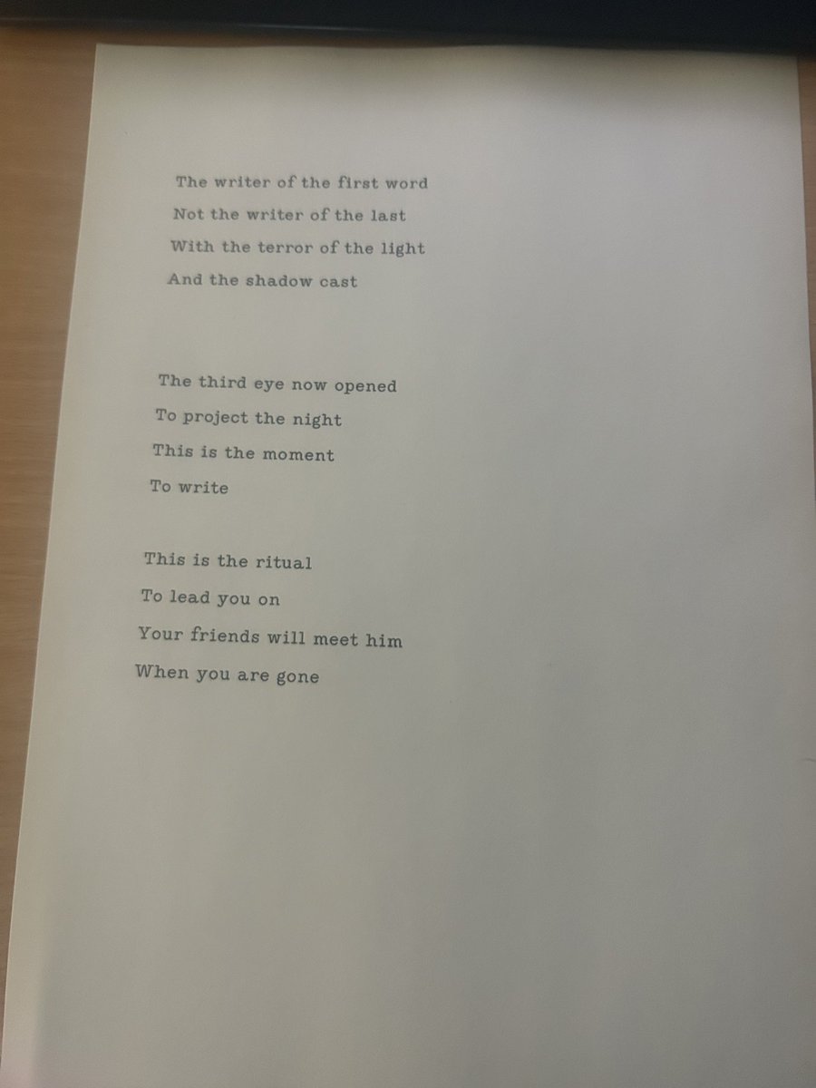 Lewis 🌙 tweet media