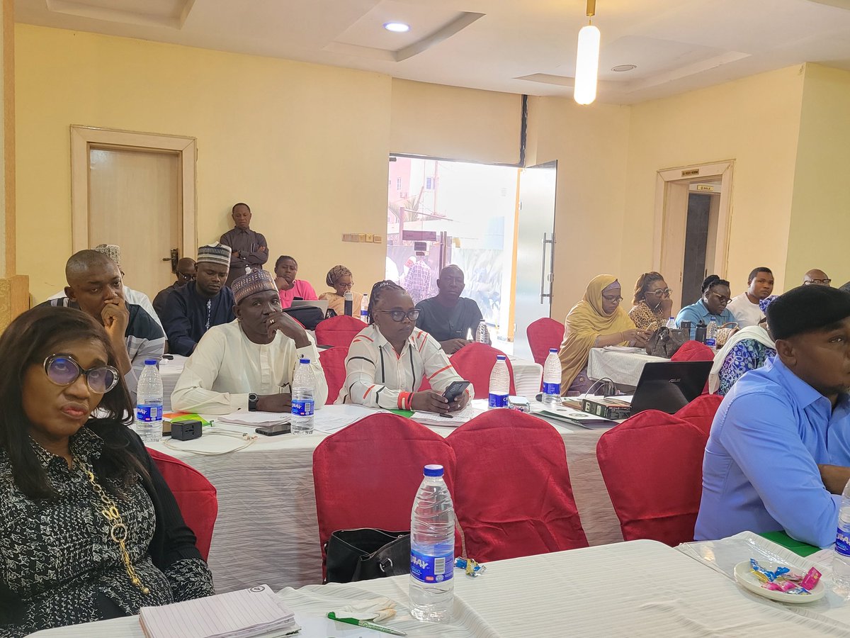 Modupeolas's tweet photo. @CS_SUNN is training Journalists on proven solutions to make Nigeria #AnemiaFree. These selected Journos are being empowered to amplify new strategies and change the narrative on malnutrition nationwide. 
#endanemia
 #media4nutrition 
#malnutrition 
@muhammadpate https://t.co/ZyMiIaK7XU