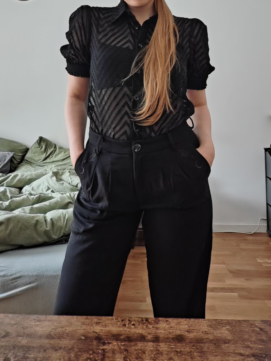 таки замовив
поки моя дисморфофобія спить, можна і фотку повісити