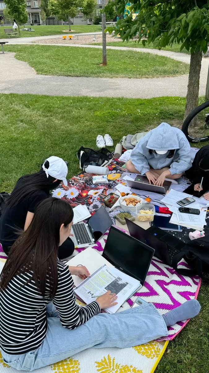 Forget 9 to 5 Jobs!

Here are 9 Sites offering $1,800 per month remote jobs.