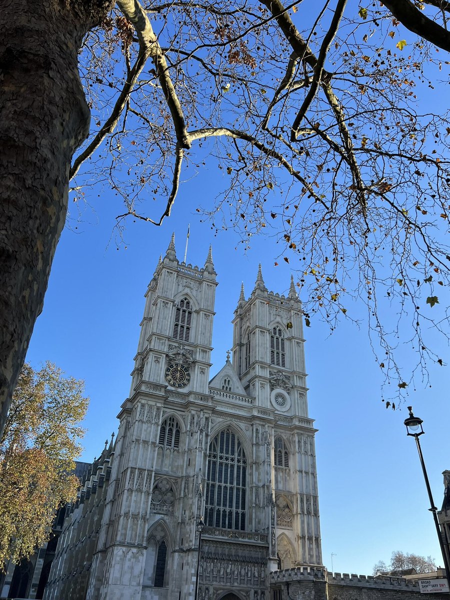 rish990's tweet image. 伦敦天气最近很棒
#英国 #伦敦