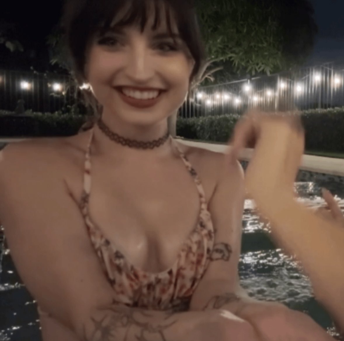 Beebee ASMR 🔞 tweet media