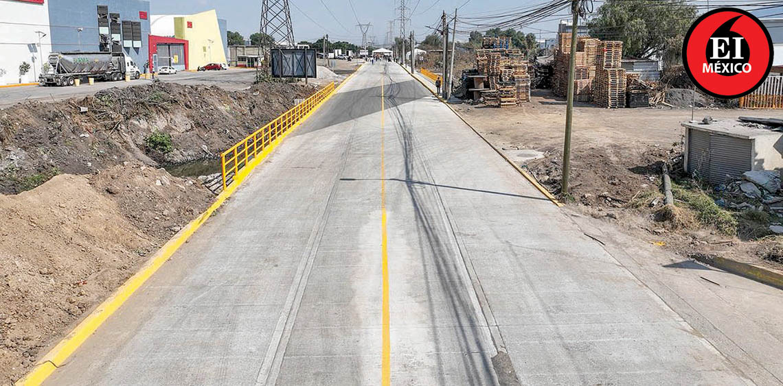 ElInformanteMX's tweet photo. @delfinagomeza supervisa #reconstrucción de #SegundoTramo integral de la #AvenidaMexiquense en #Tultitlán
El @Edomex recupera #vialidades y #EspaciosPúblicos en toda la entidad.
Tags: @SGGEdomex @horacioduarteo @jcedomex @SEMOV_Edomex
https://t.co/kzwpnewFbf https://t.co/KhqowG46bD