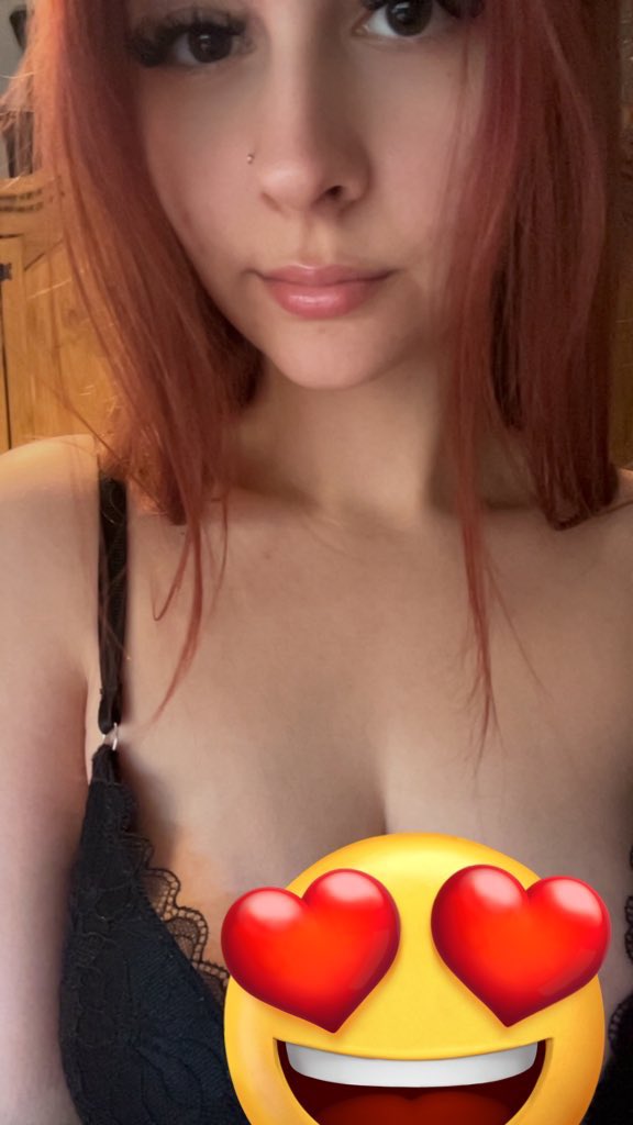 £10 dickrates today😈🍆
topless and ass🤤
Who’s pretty dick can I rate today?😻
#sellingcontent #buyingcontent #nsfwtwt #dickrate #ukseller #goon #chudai