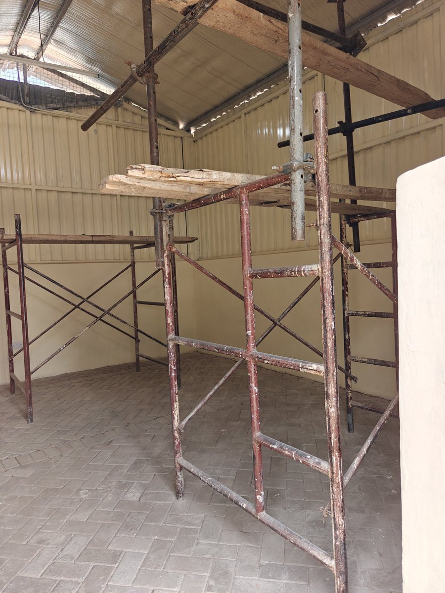 Humphrey Creates tweet media