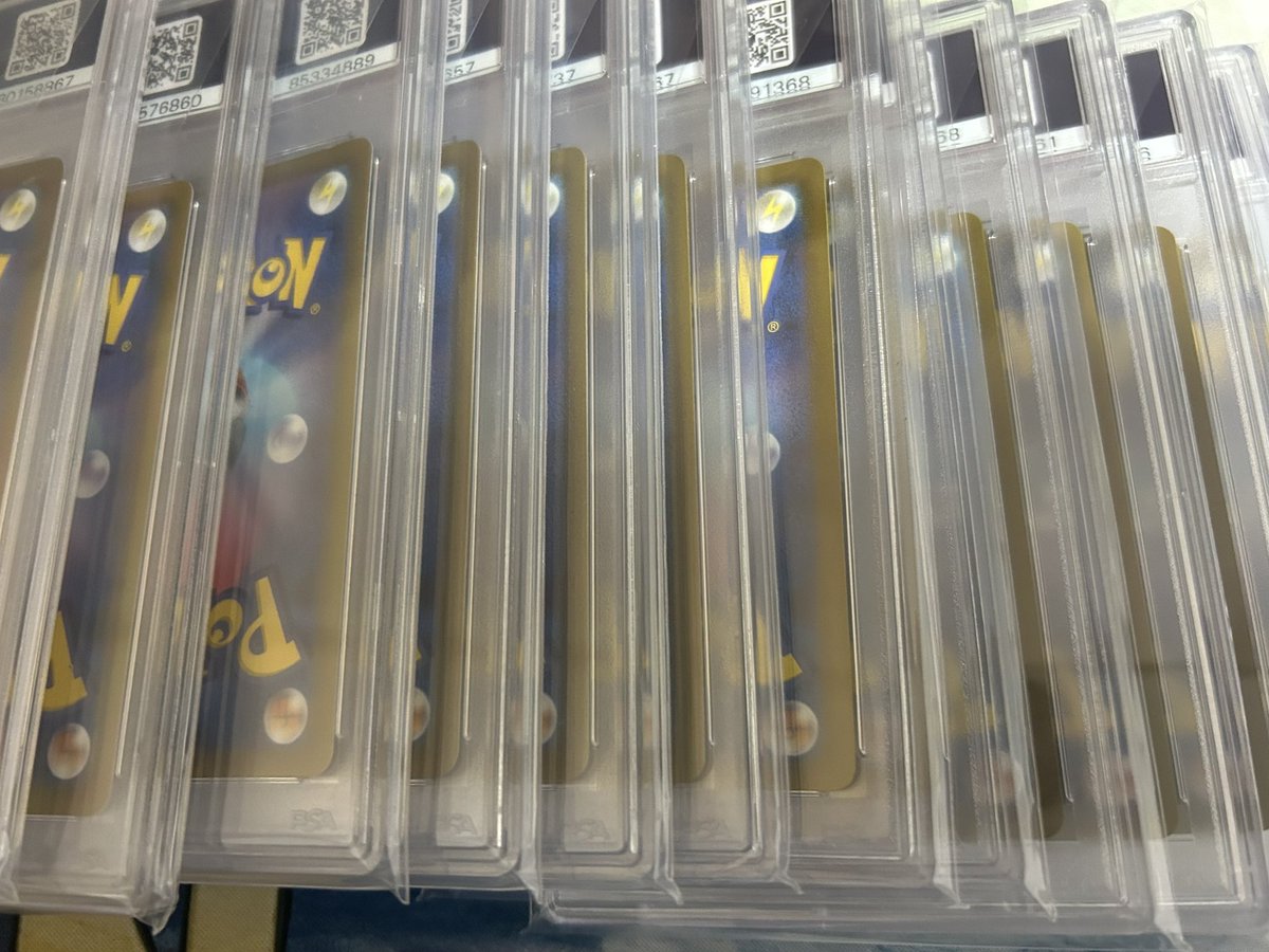 ゲリラプレ企画🐧🎁

謎PSA🎁

このツイートのいいね、リポスト(引用🆙)

皇帝オリパのグランドオープンにむけて最終調整中🔥
締切はサクッと24時間‼️

では、よいちょ🐧🎁

kouteipengin.com