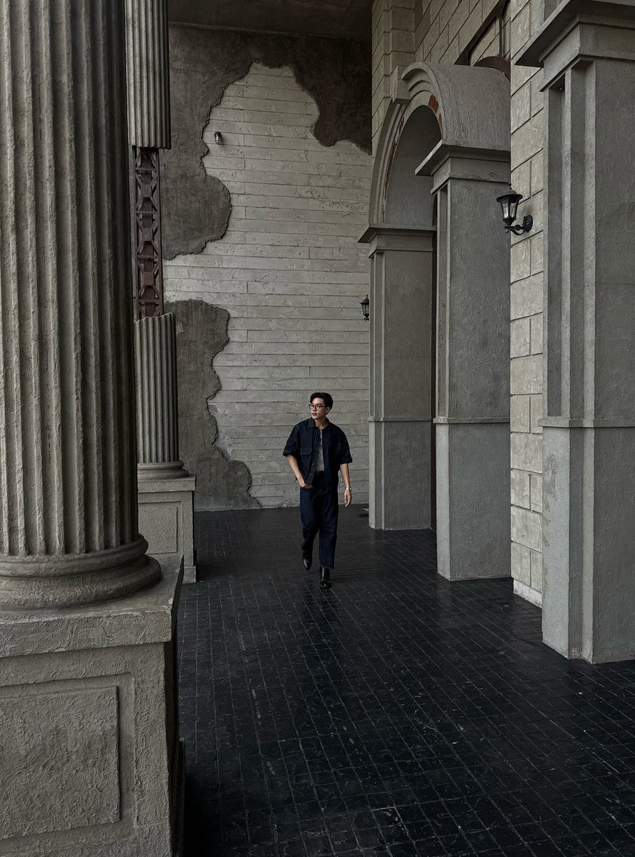 Kit Ronnakit tweet media